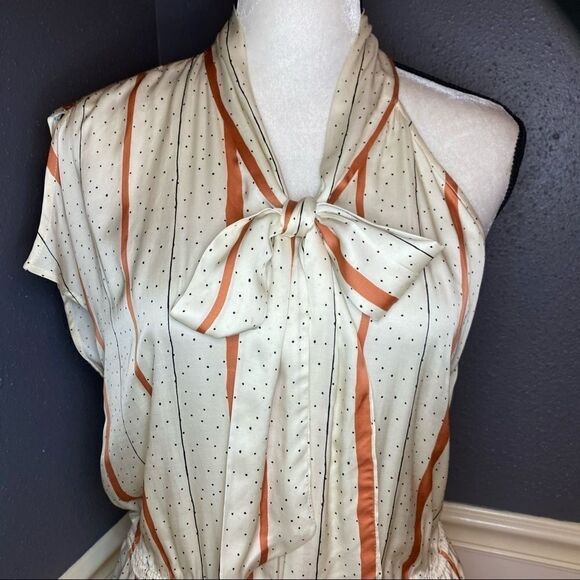 Allen Schwartz Lucy One Shoulder Top - Picture 2 of 9